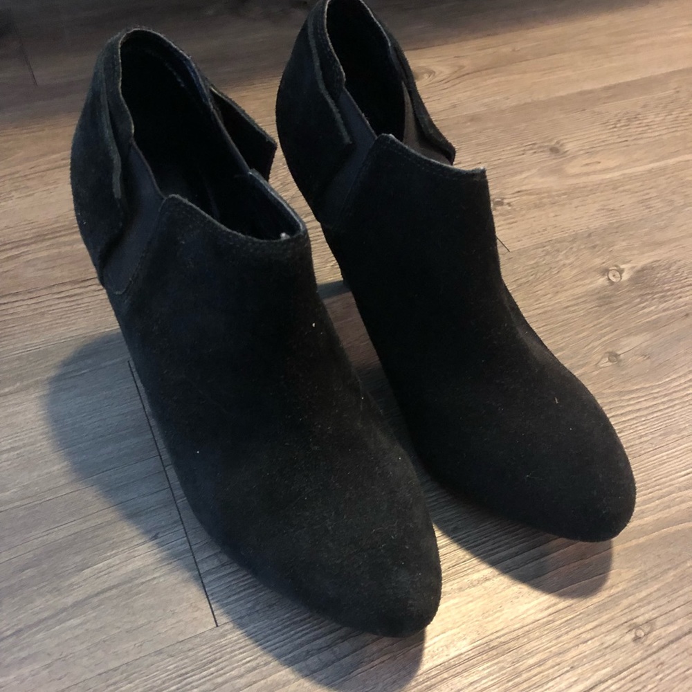 Dolce Vita Ankle Booties